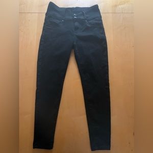 Blue Savvy, 13/31, Black